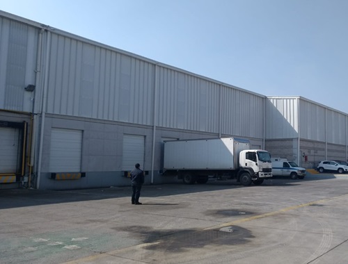 Renta de Bodega Industrial de 1912 m2 En Lerma